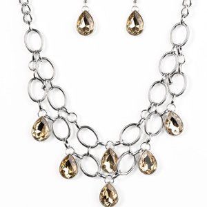 Paparazzi Show stopper Shimmer